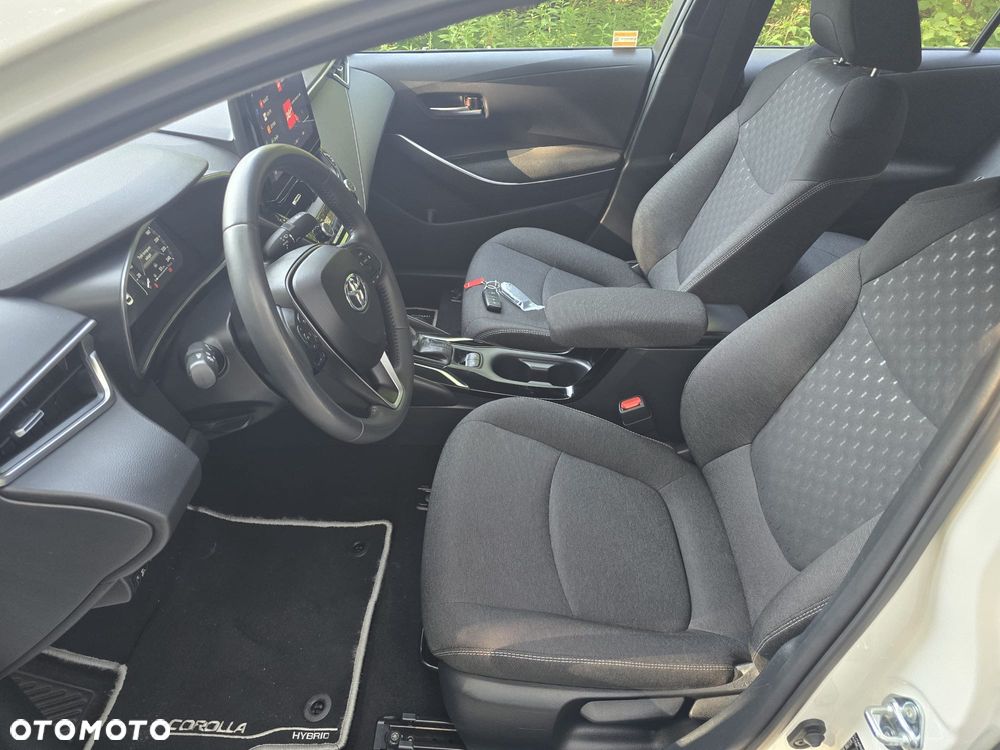 Toyota Corolla 1.8 Hybrid Comfort - 8