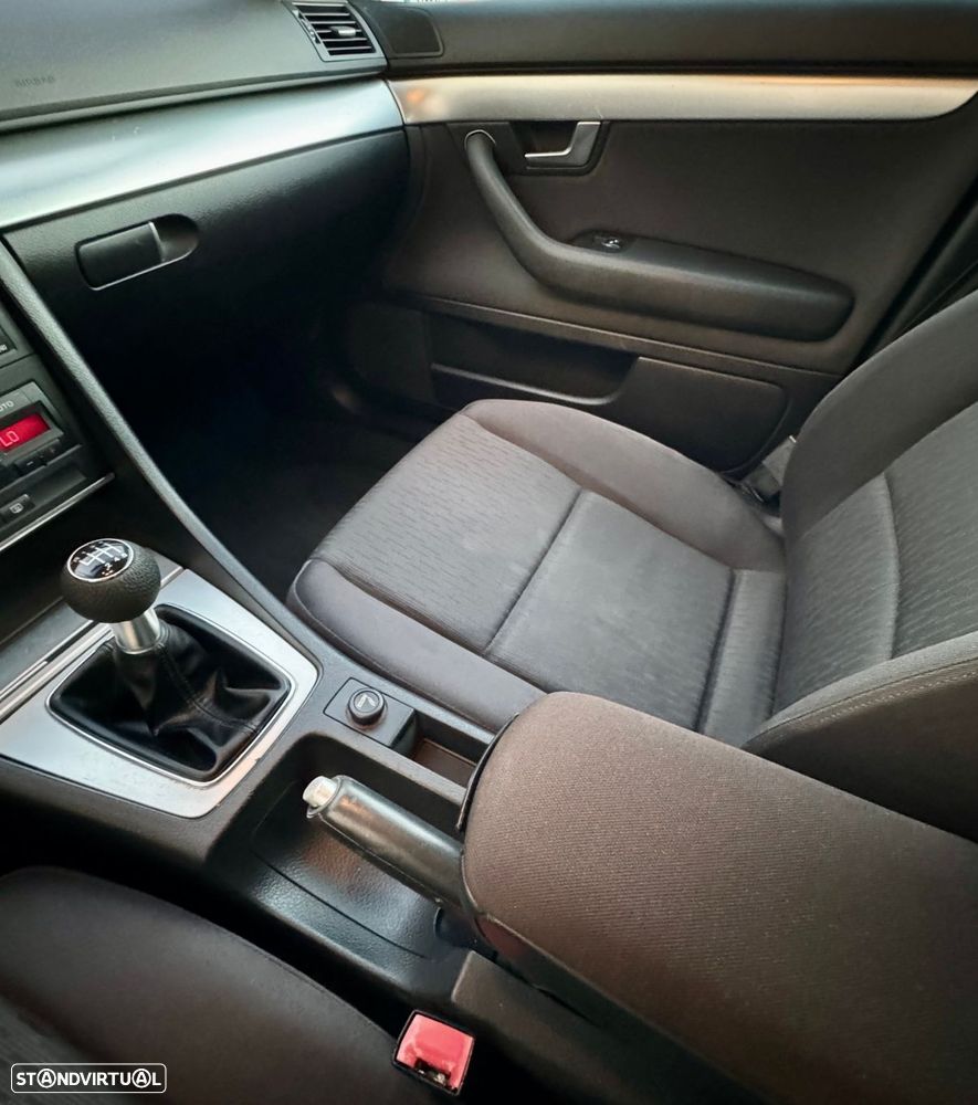 Audi A4 Avant 2.0 TDI Sport - 14