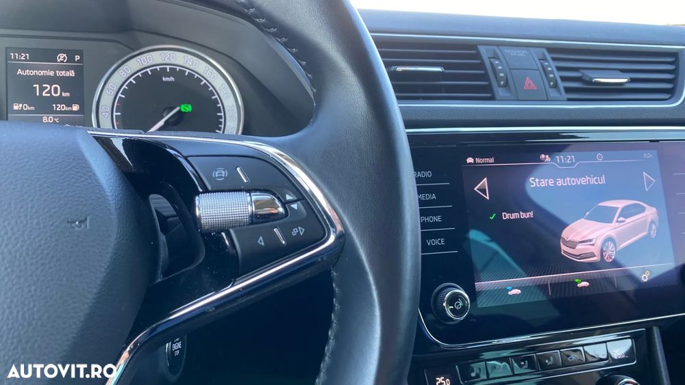 Skoda Superb 1.4 TSI PHEV Ambition - 13