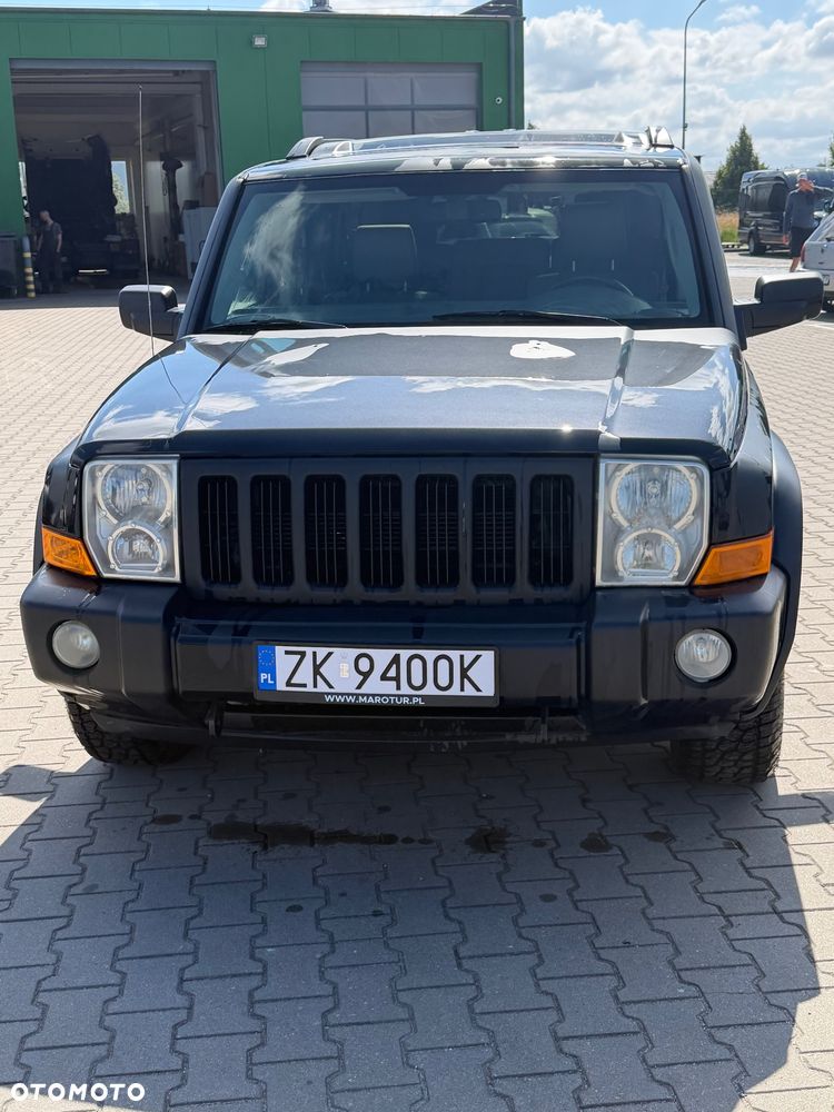 Jeep Commander 4.7 Automatik - 1