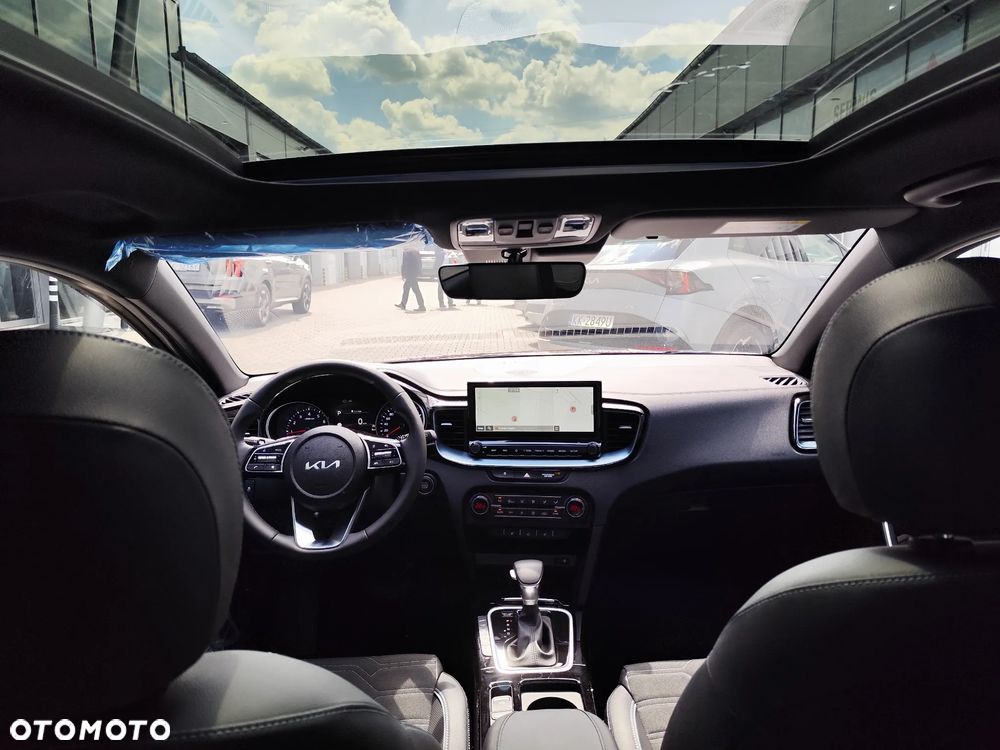 Kia XCeed 1.6 T-GDI Tribute DCT - 16