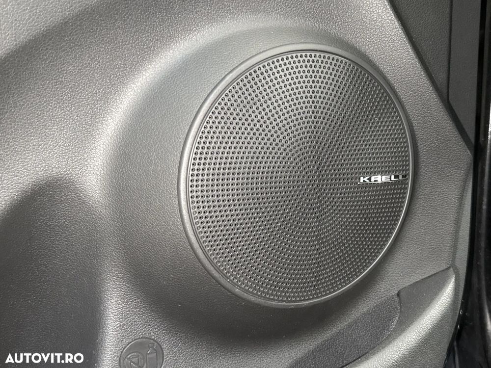Hyundai KONA - 16