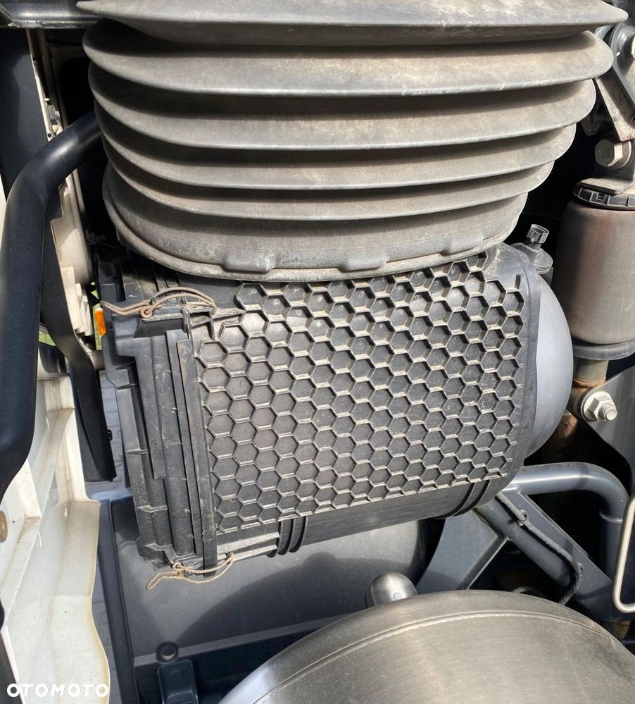 OBUDOWA FILTRA POWIETRZA IVECO S-WAY 5802335958 - 1