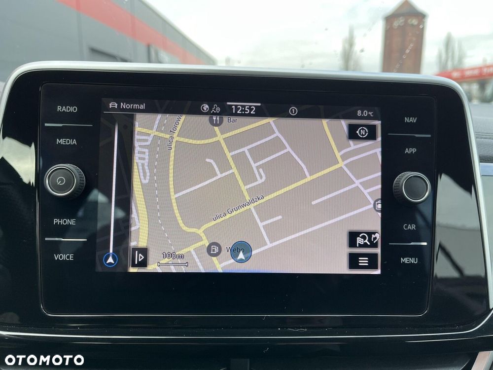 Volkswagen T-Roc - 27