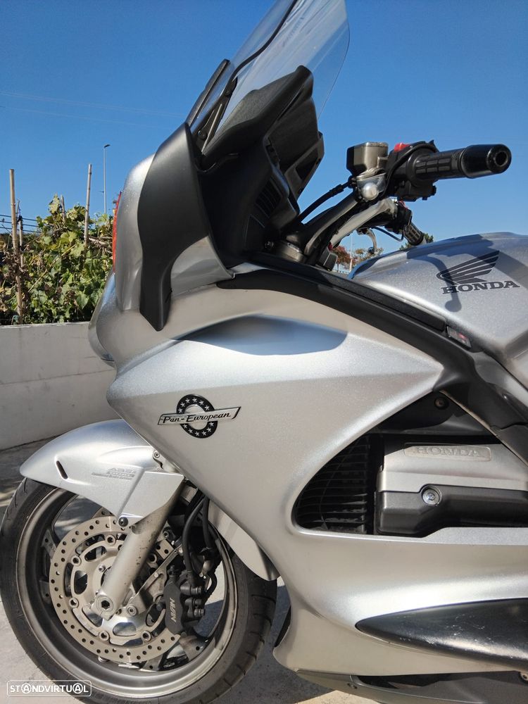 Honda Pan European - 4