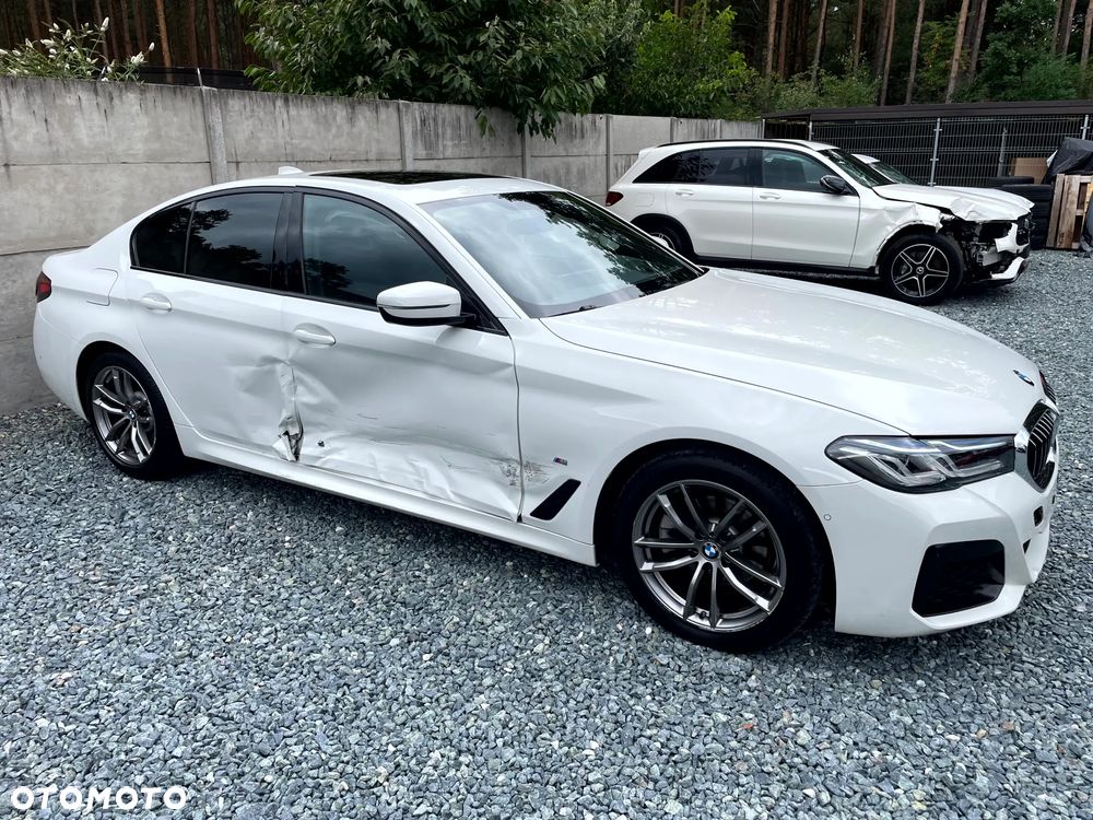 BMW Seria 5 520i M Sport Edition - 9