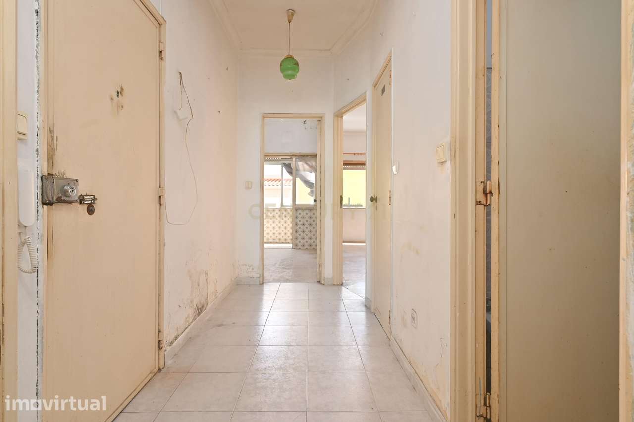 Apartamento T3 em Santa Iria de Azoia - Grande imagem: 4/20
