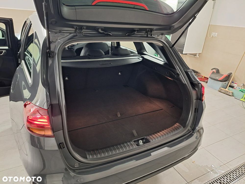 Kia Ceed 1.4 CVVT Dream Team Edition - 26