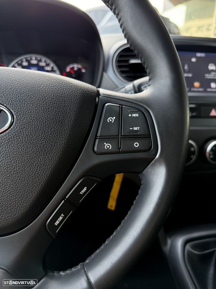 Hyundai i10 - 30