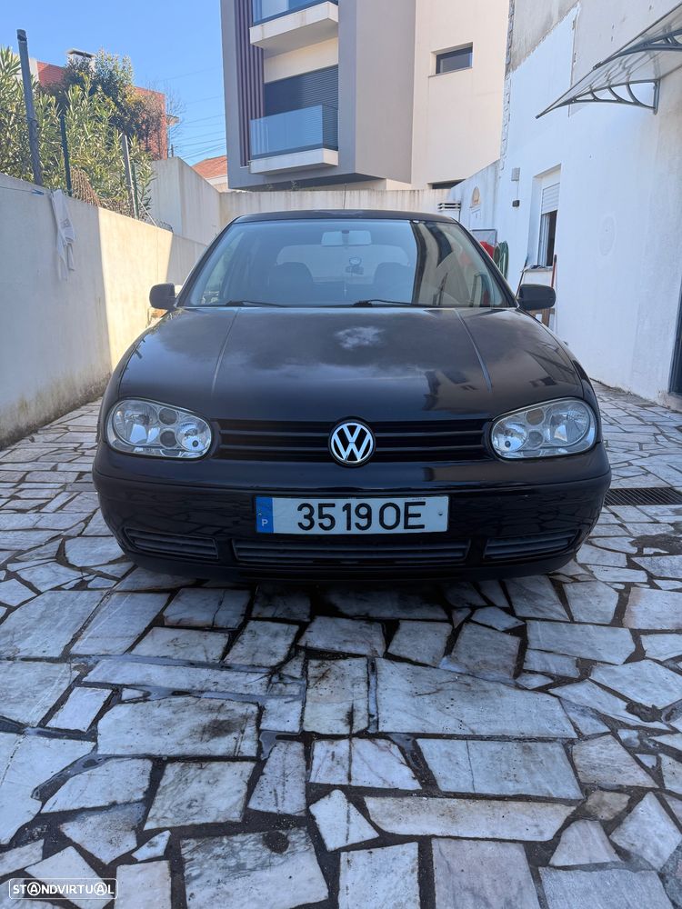 VW Golf 1.9 TDi Highline - 2