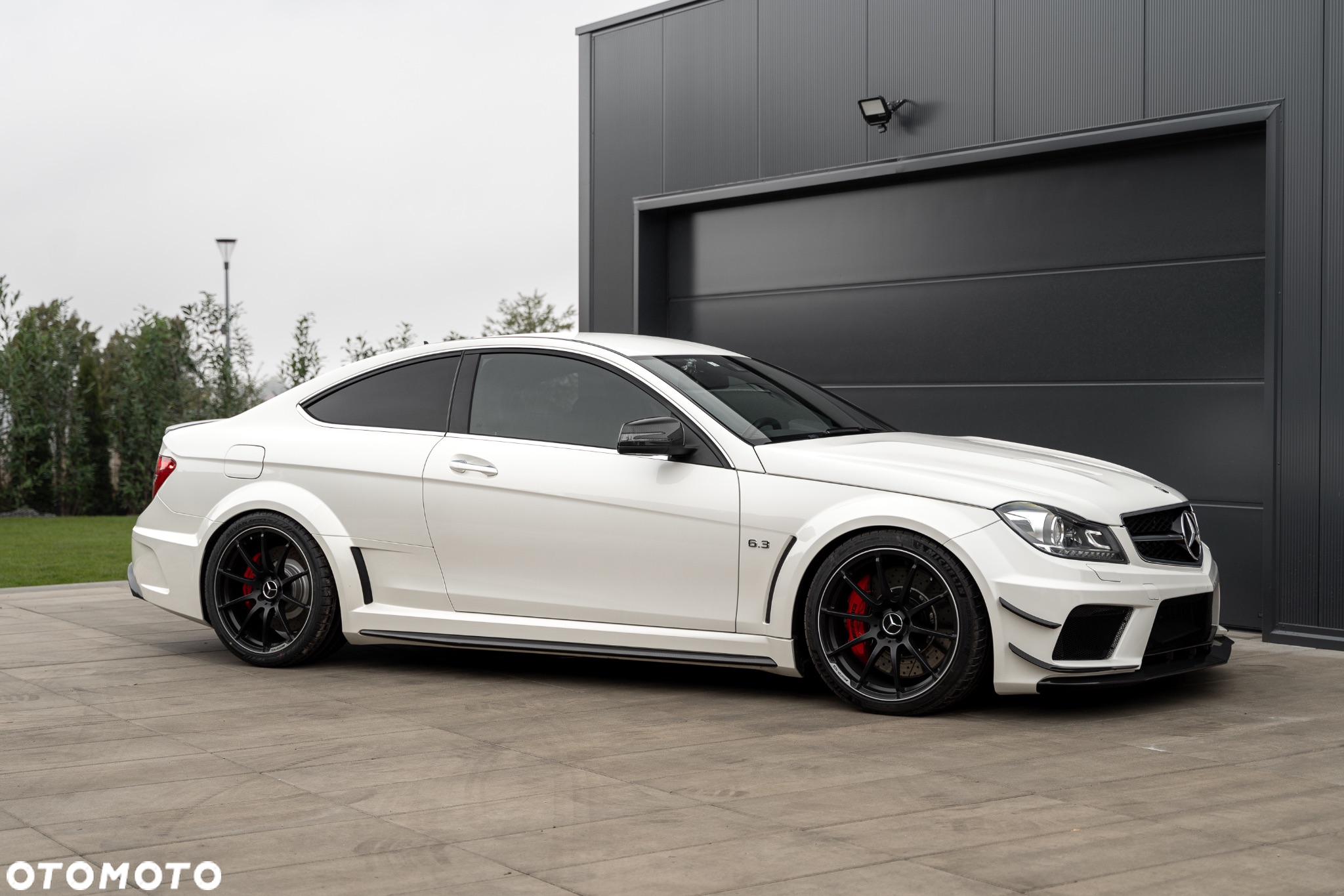 Mercedes-Benz Klasa C 63 AMG - 4