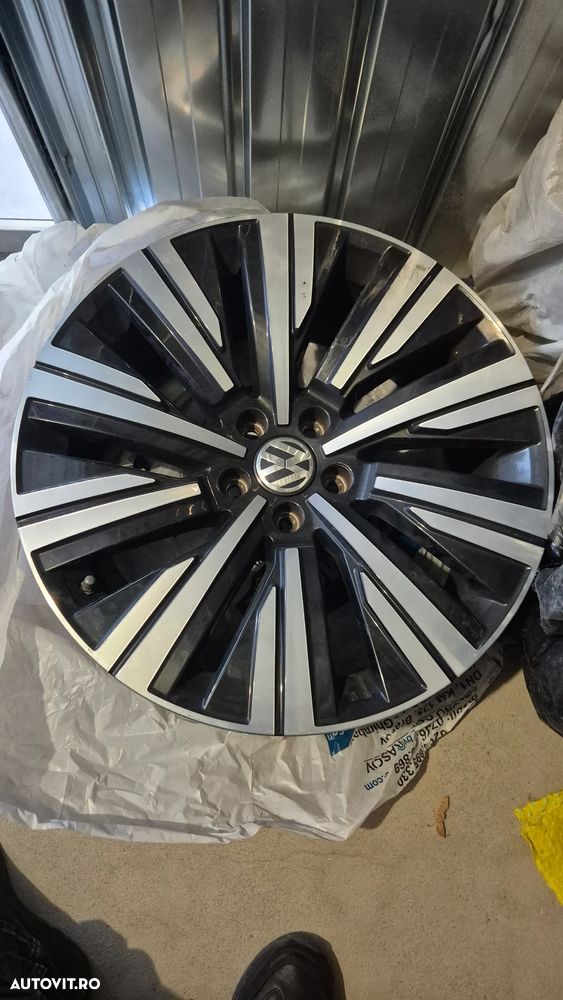 Volkswagen Touareg V6 TDI Atmosphere - 23