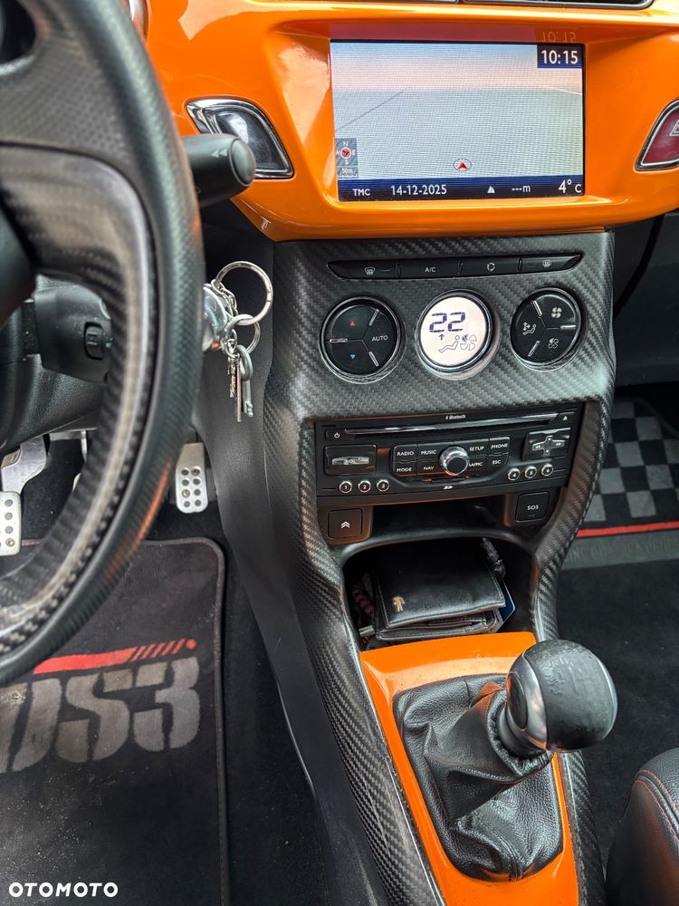 Citroën DS3 1.6 THP Racing - 6