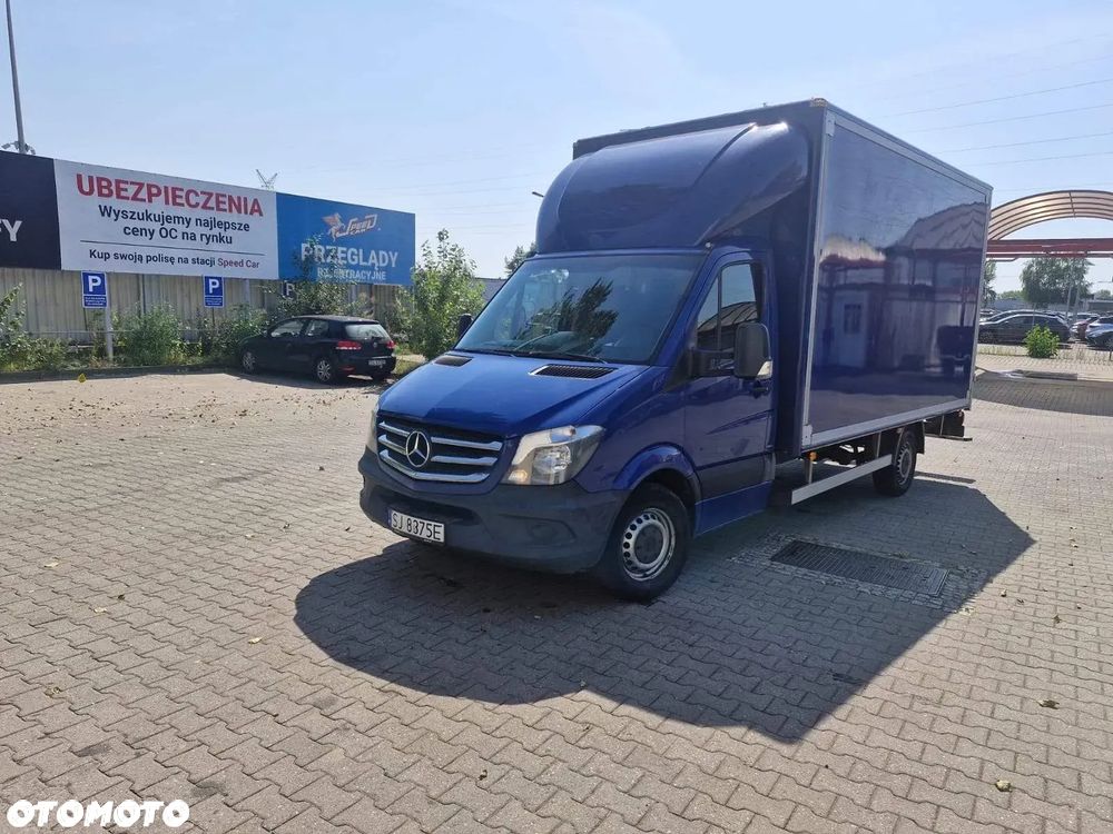 Mercedes-Benz Sprinter - 7