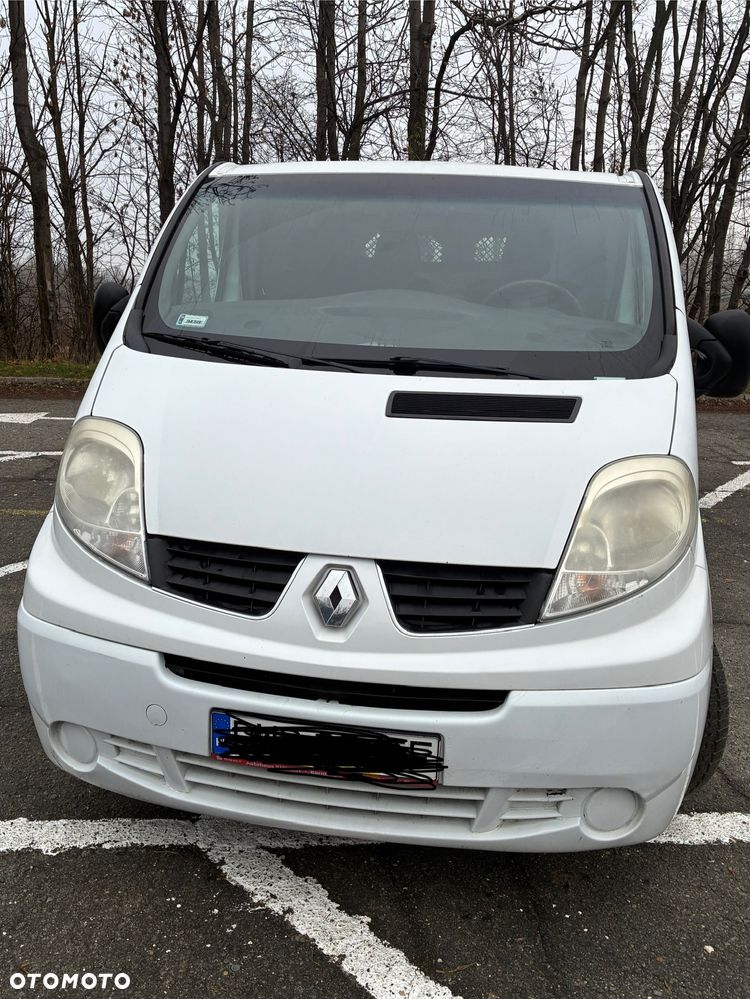 Renault Trafic - 1