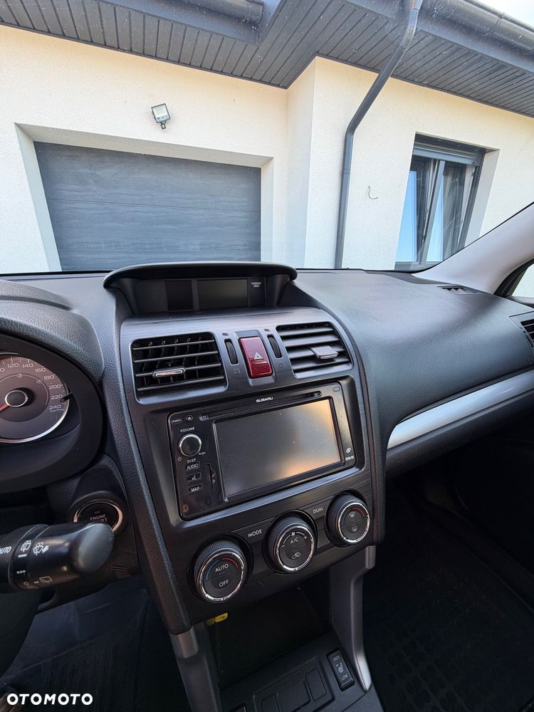 Subaru Forester 2.0D Active - 12