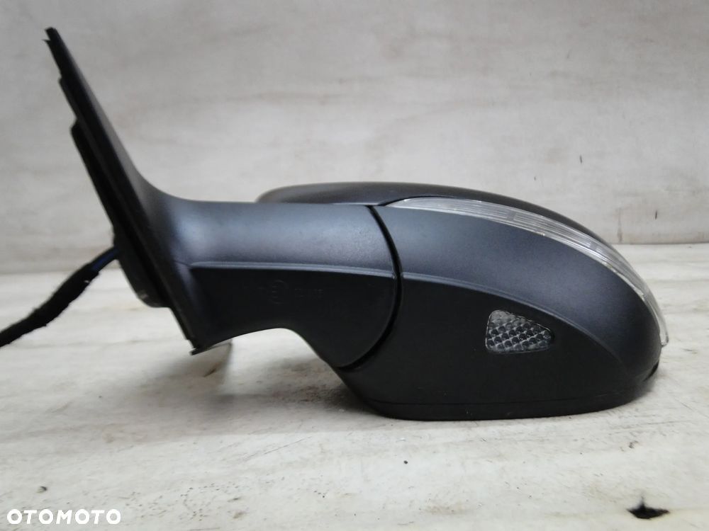 VW SCIROCCO LUSTERKO LEWE 9 PIN EUROPA - 10