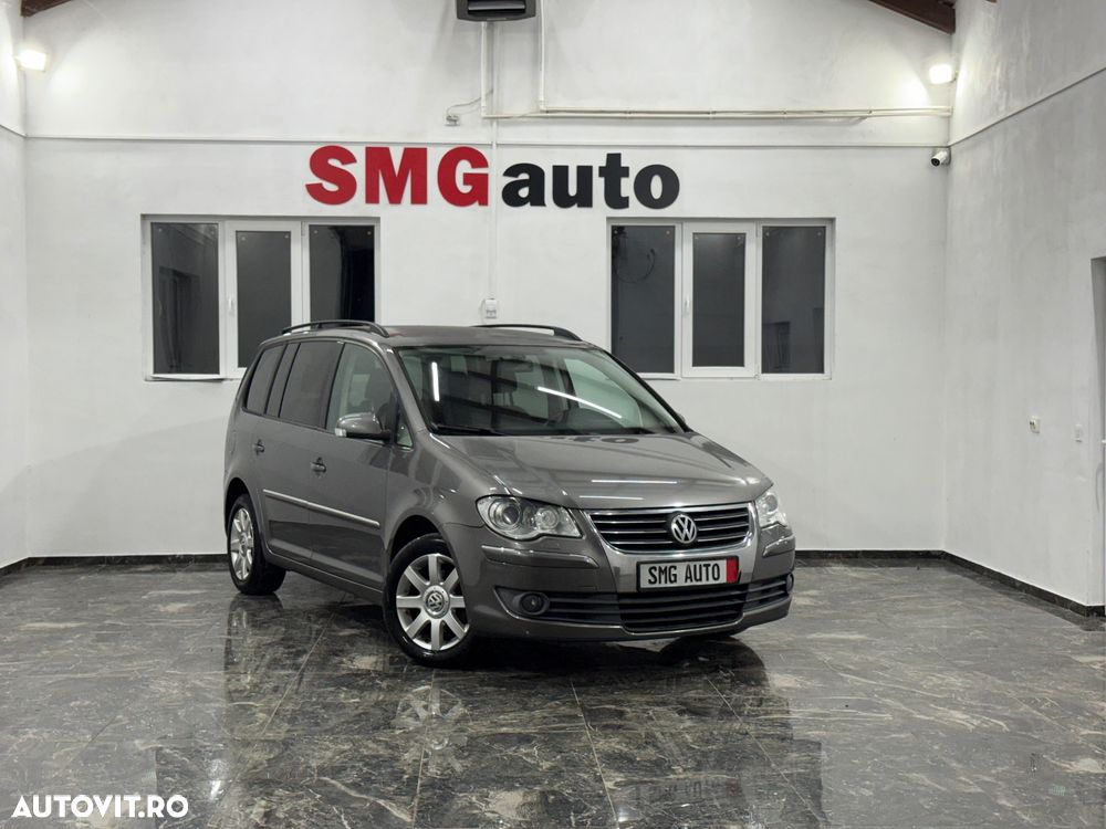 Volkswagen Touran ver-2-0-tdi-bluemotion-technology-highline - 2