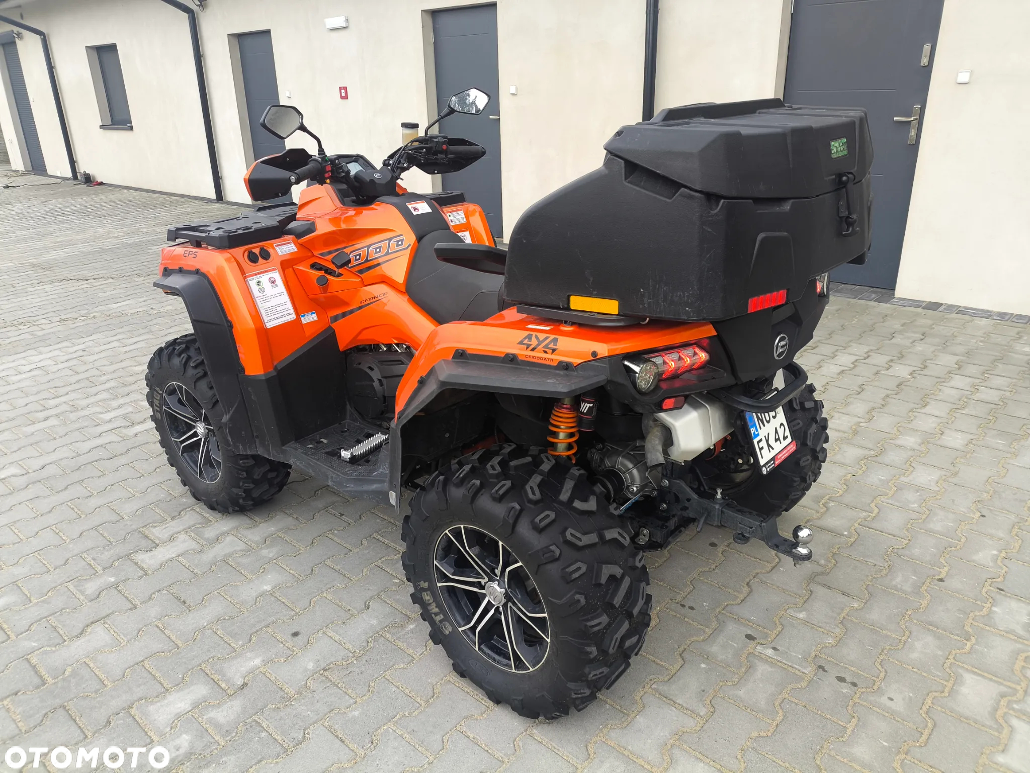 CFMoto CForce - 9
