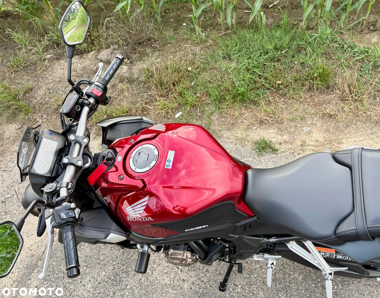 Honda CB - 16