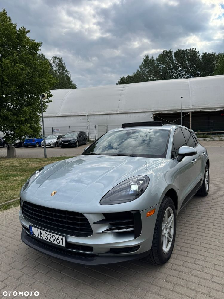 Porsche Macan Standard - 16