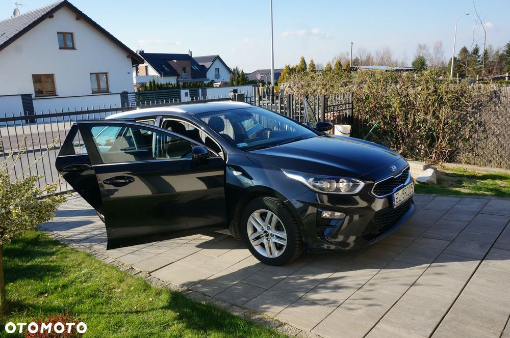 Kia Ceed 1.6 CRDi SCR L - 17