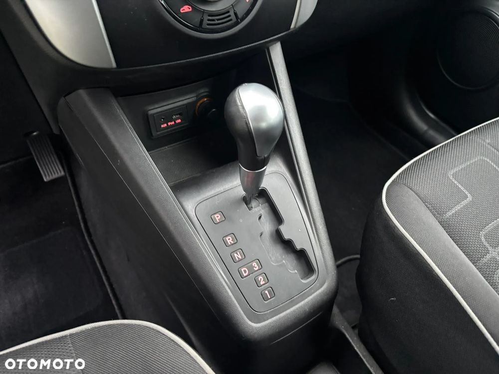 Kia Venga 1.6 CVVT Automatik Dream Team Edition - 2