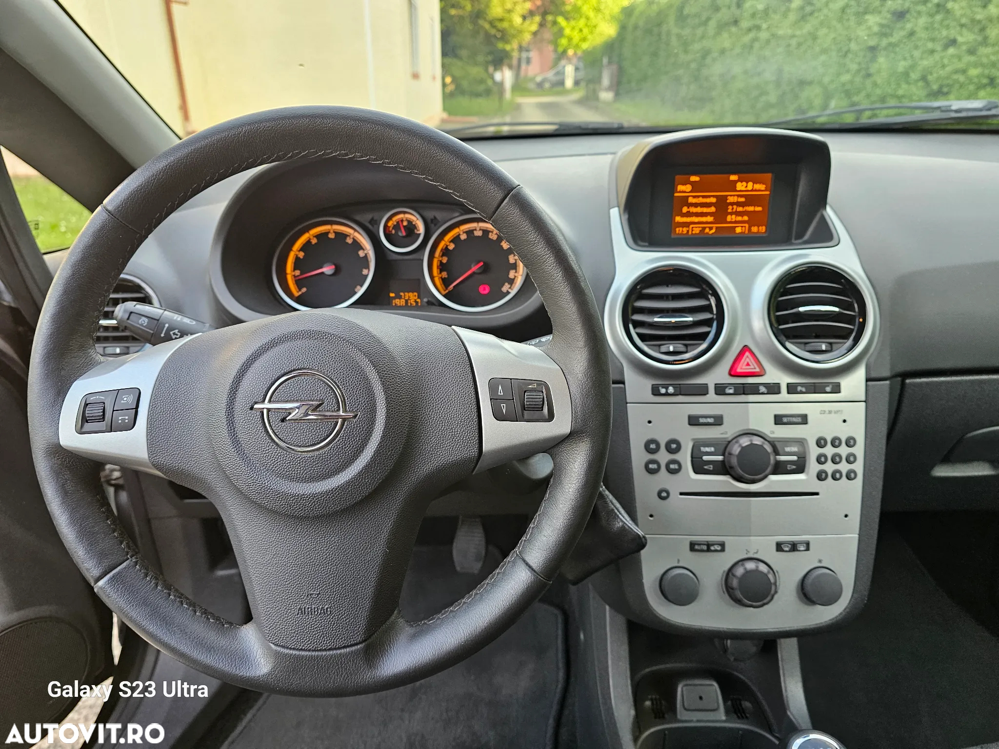 Opel Corsa 1.4 Active - 10