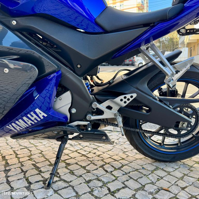 Yamaha YZF 125 - 23
