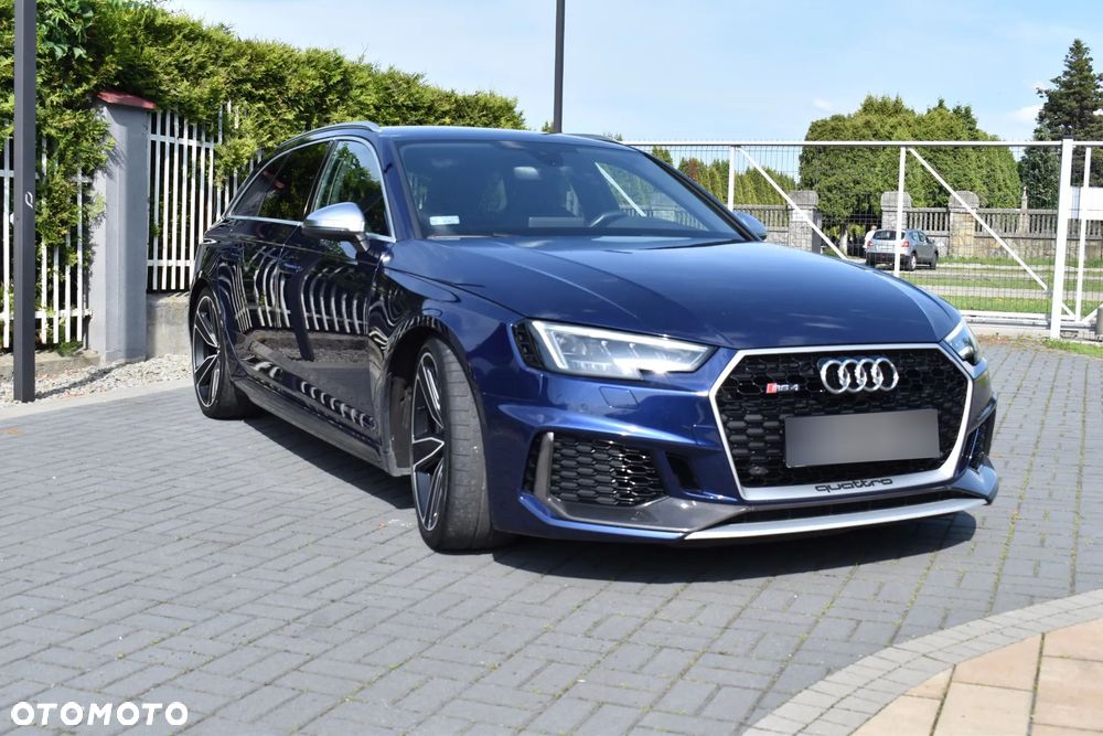 Audi RS4 Avant 2.9 TFSI Quattro Tiptr - 2
