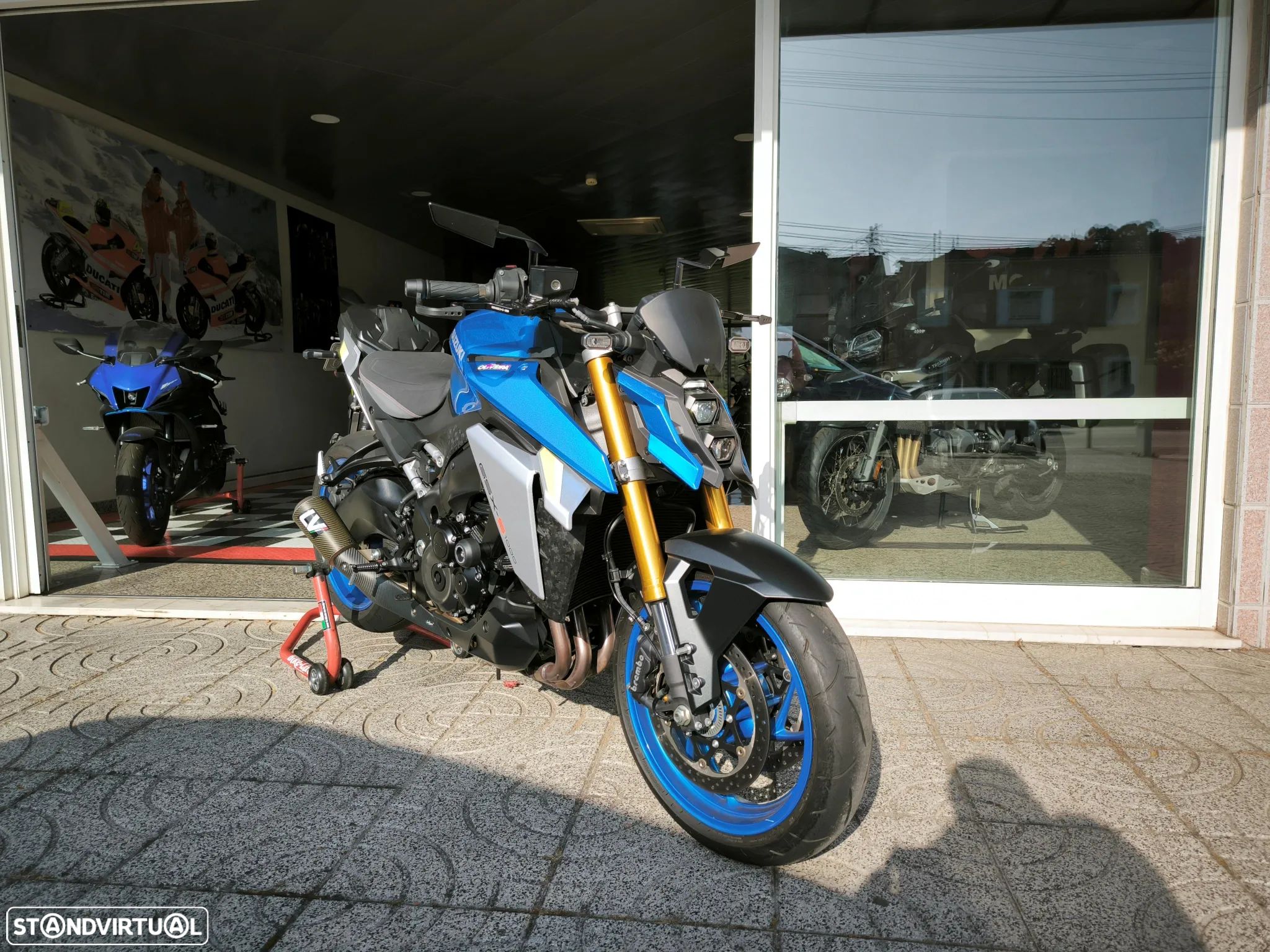 Suzuki GSX S 1000 Leo Vince - 1