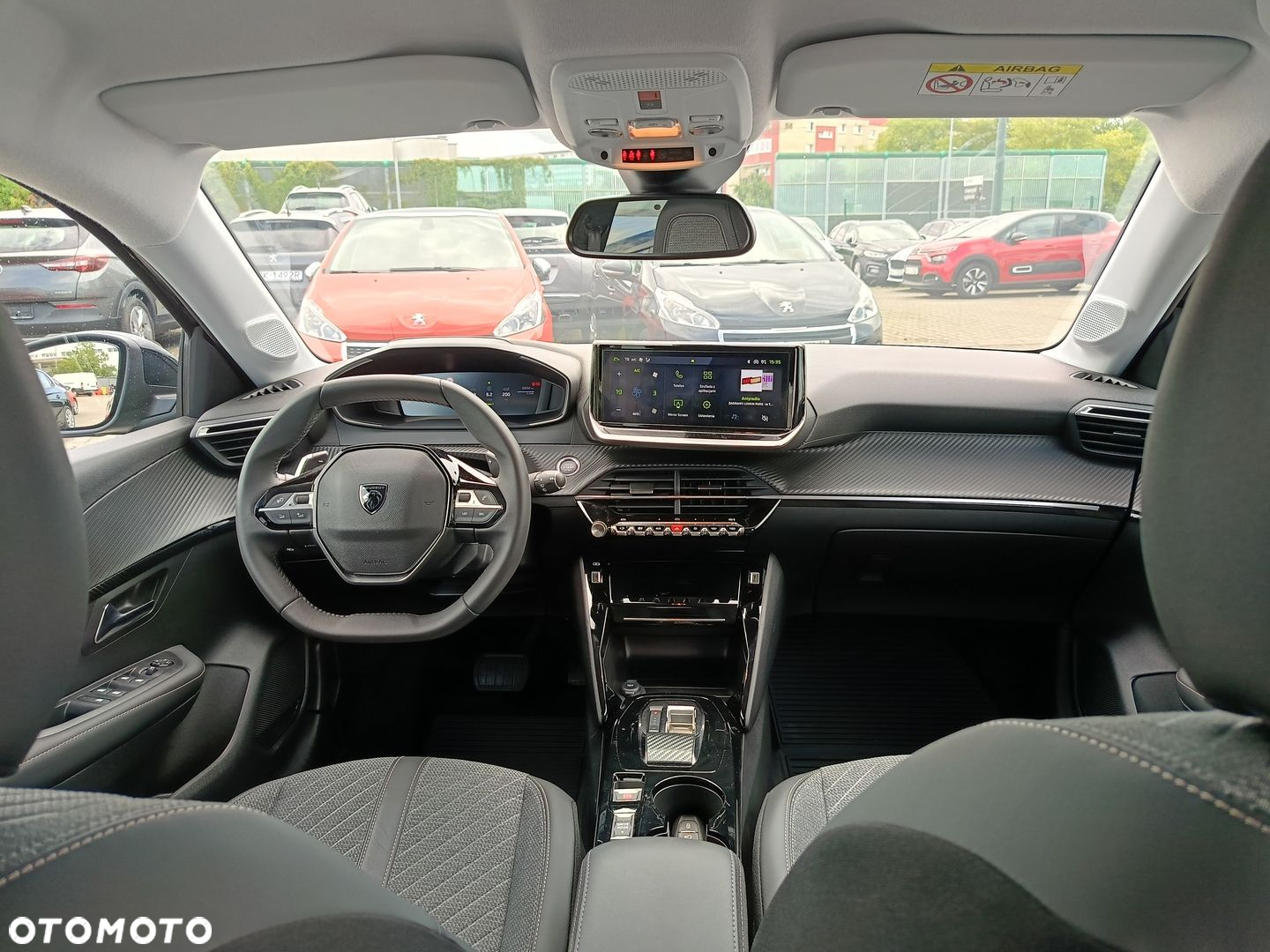 Peugeot 208 1.2 mHEV Allure - 9