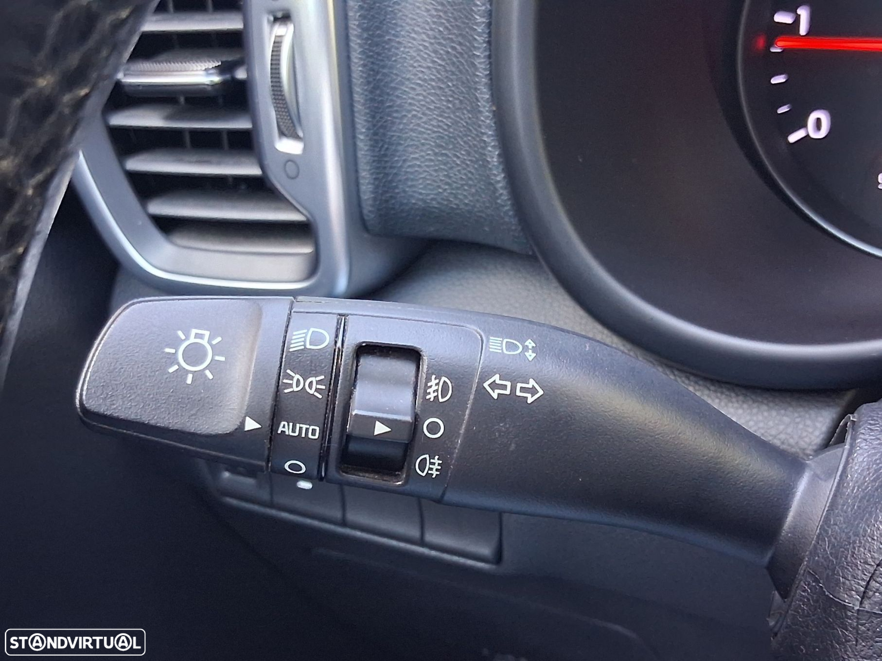 Kia Sportage 1.7 CRDI ISG Nav Line - 32