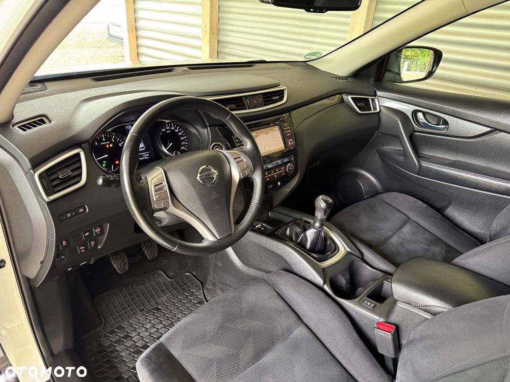Nissan X-Trail 1.6 DIG-T N-Connecta - 29