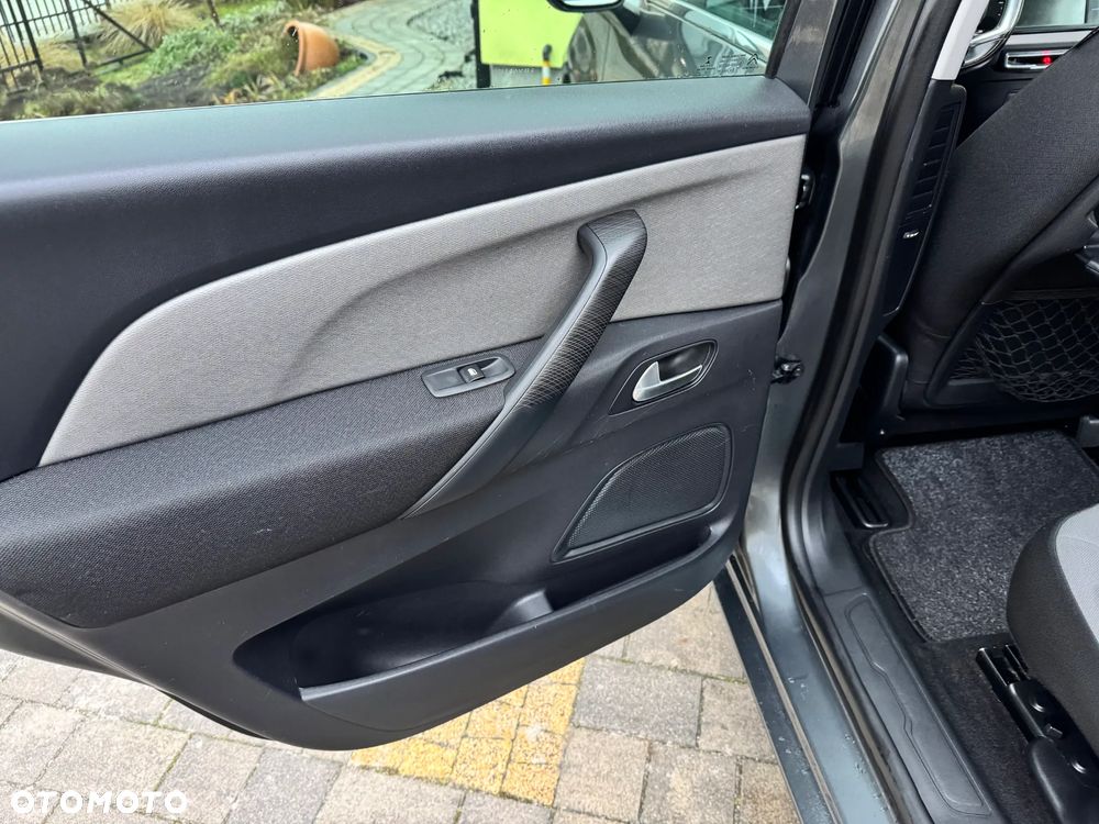 Citroën C4 Picasso PureTech 130 Stop&Start SELECTION - 17