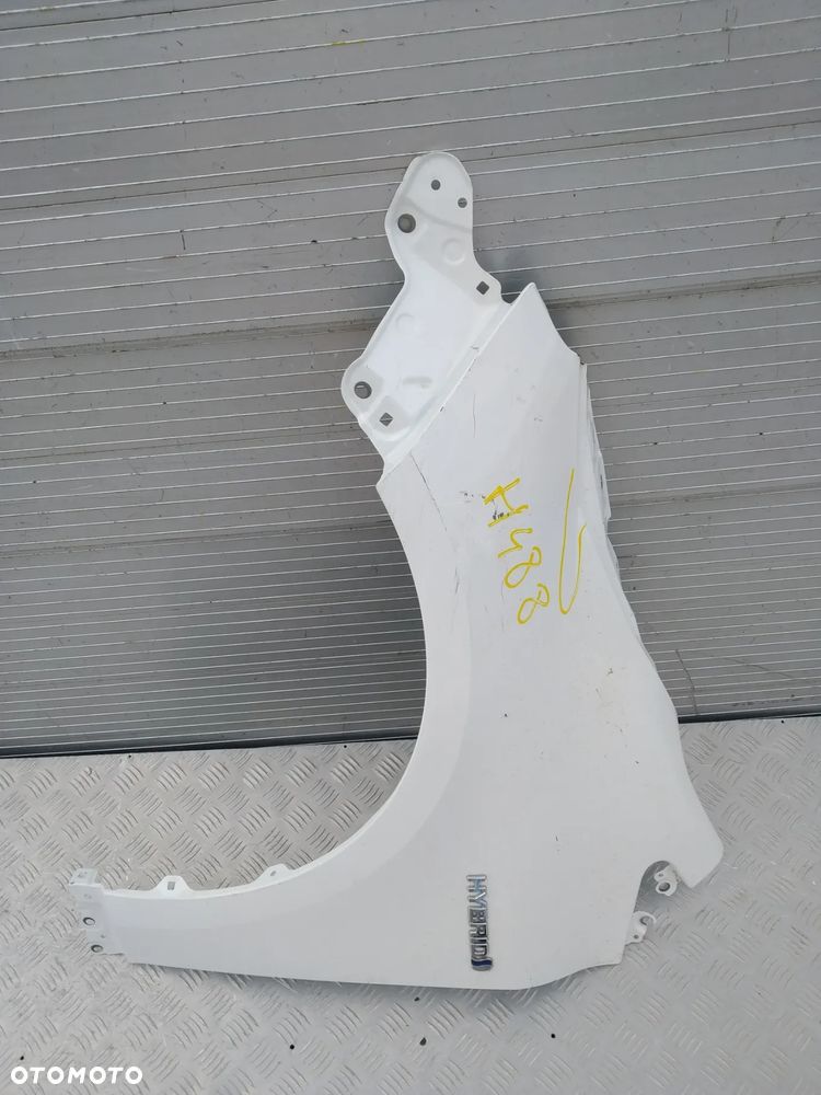 H488/F363/F365/H503/H546/H614 BŁOTNIK LEWY TOYOTA COROLLA E21 HB KOMBI 2018- - 1