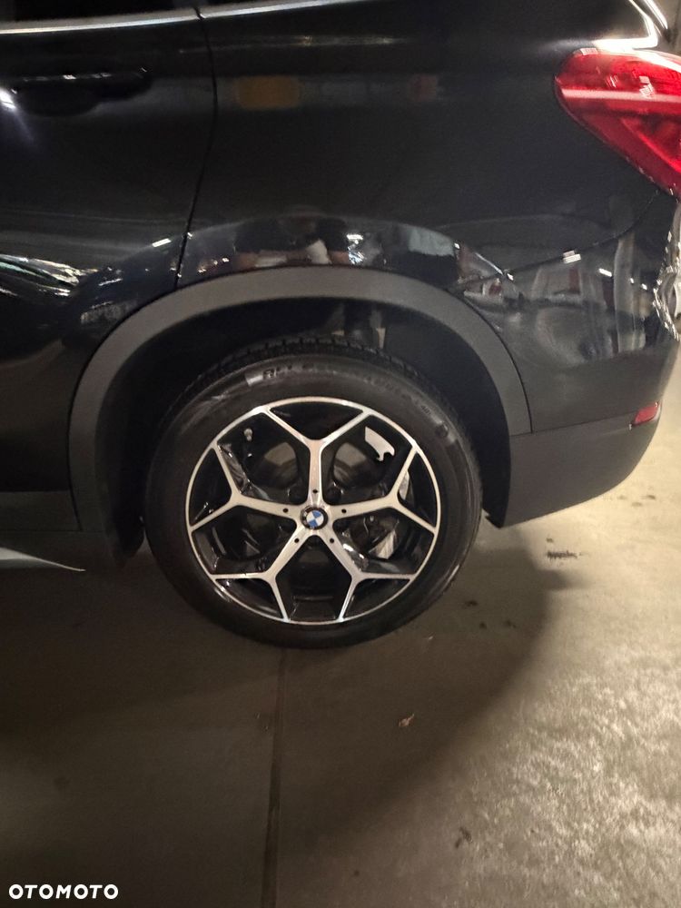 BMW X1 xDrive25i GPF Advantage - 15