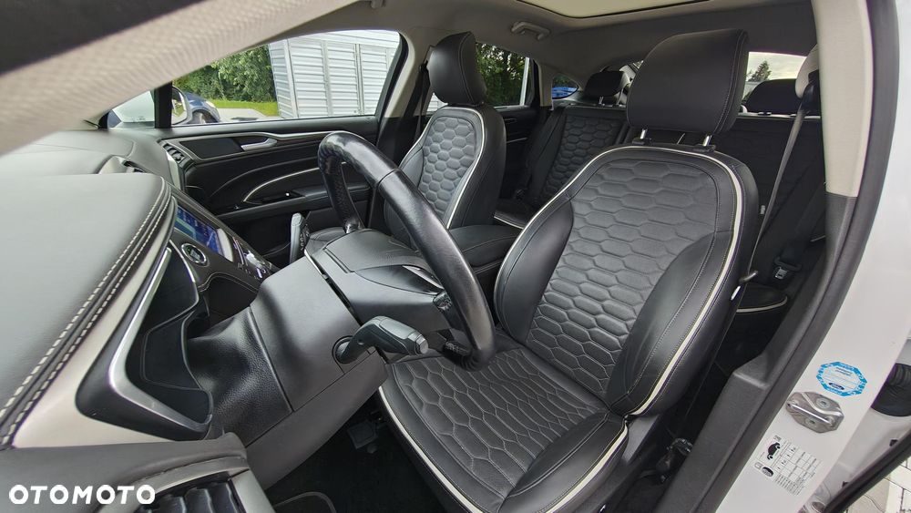 Ford Mondeo - 9