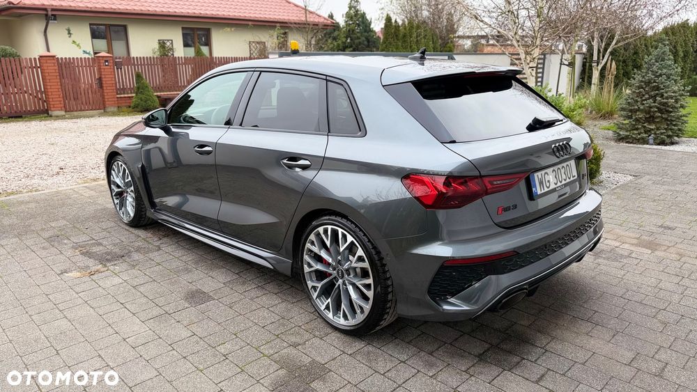 Audi RS3 Sportback TFSI quattro S tronic - 4