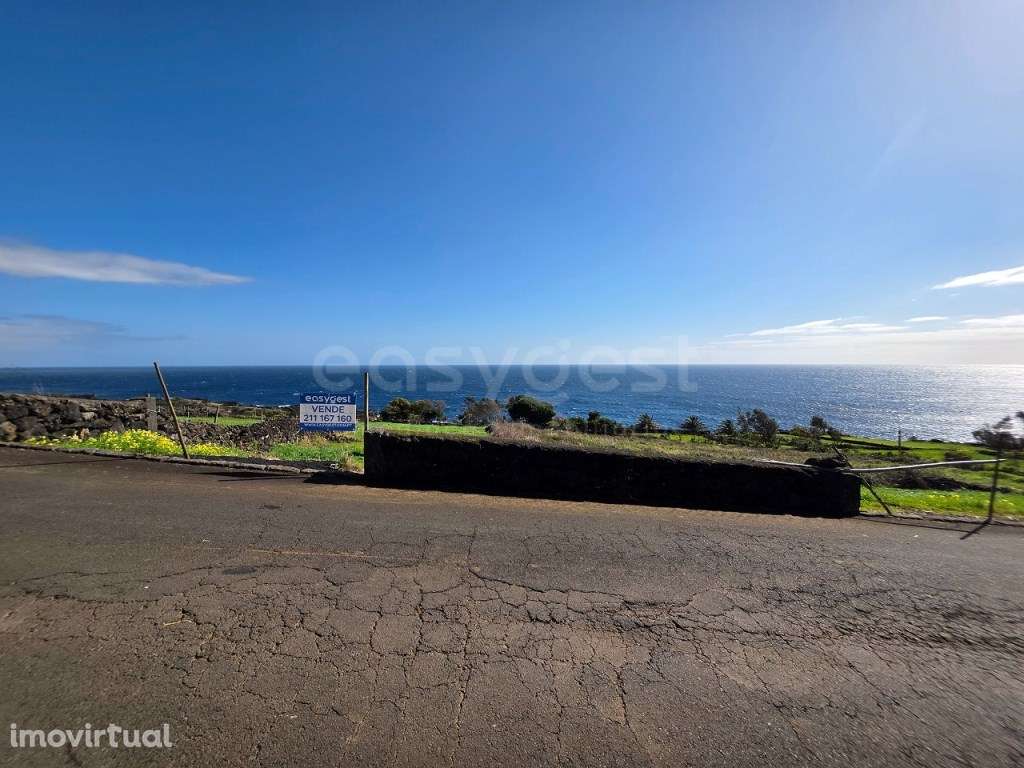 Terreno com vista mar para Construção nas Ribeiras, Lajes do Pico - Grande imagem: 2/10