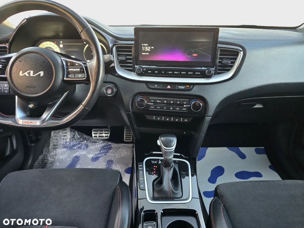 Kia ProCeed 1.6 T-GDI DCT7 OPF GT - 16