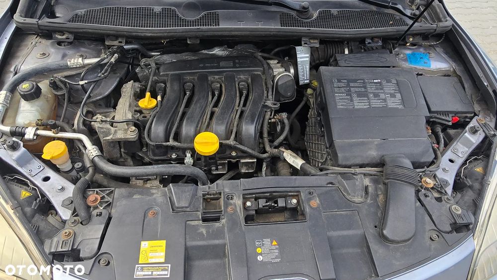 Renault Megane 1.6 16V Luxe Expression - 25