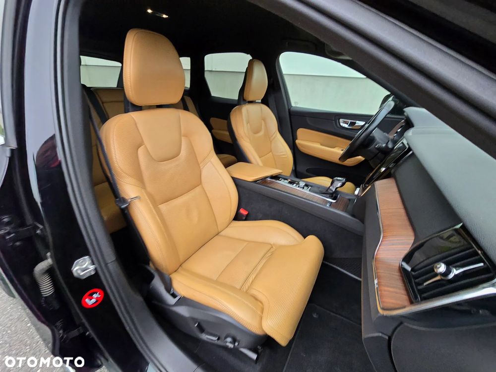 Volvo XC 60 D4 SCR AWD Inscription - 23