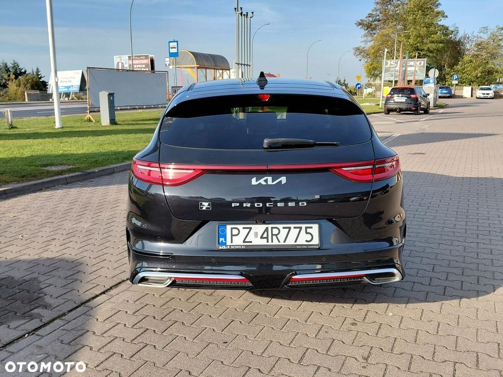 Kia Proceed 2023 photo 4
