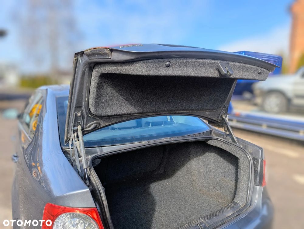 VW Jetta 2007 LD7X 1.9 77kw BXE na części - 15