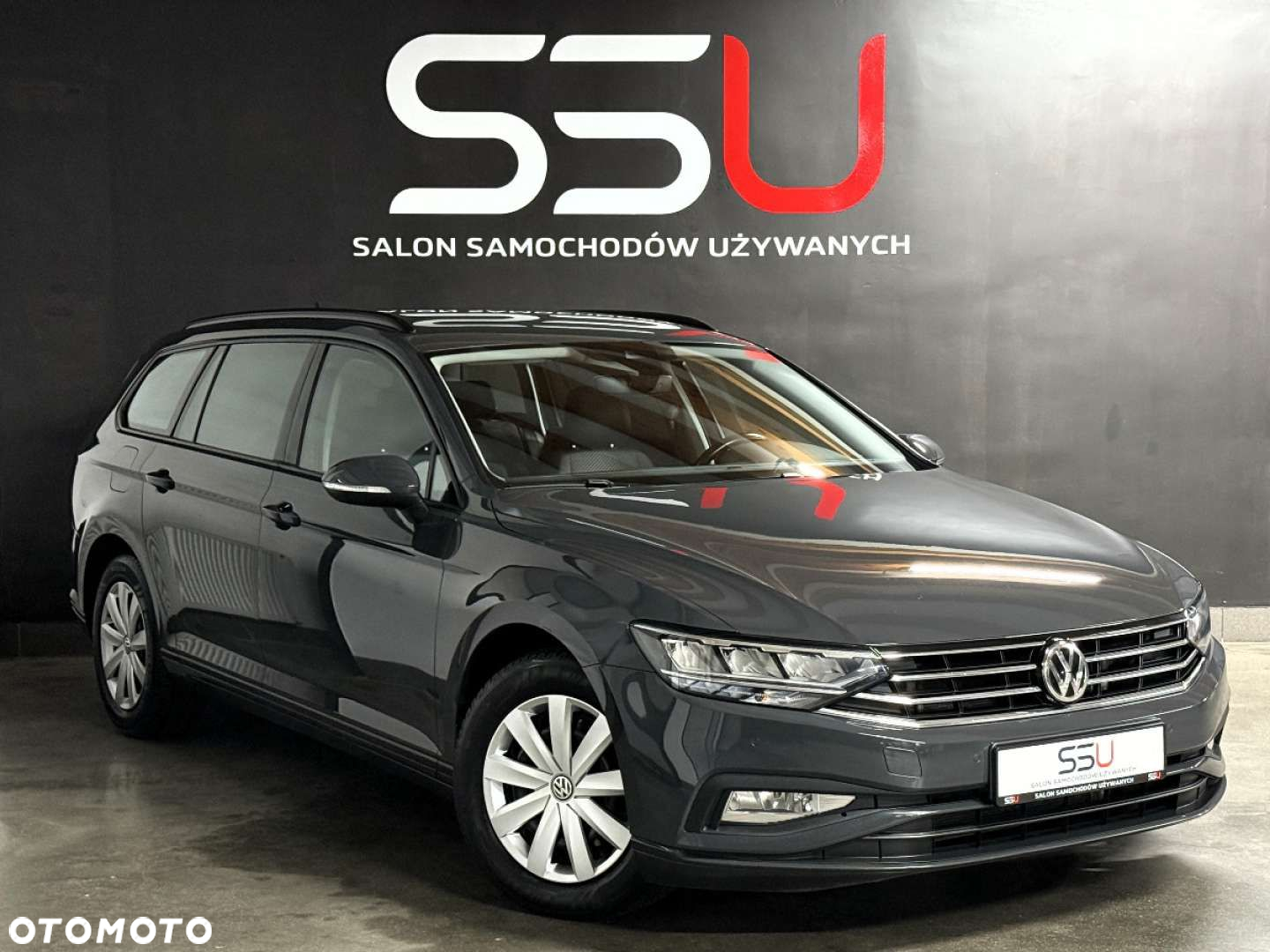 Volkswagen Passat - 2