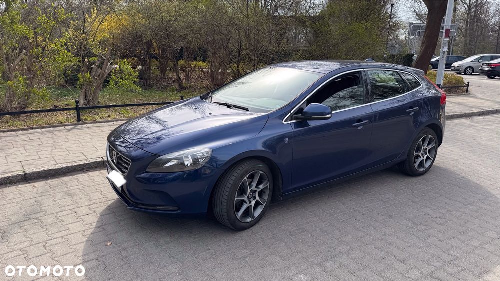 Volvo V40 D2 Ocean Race - 3