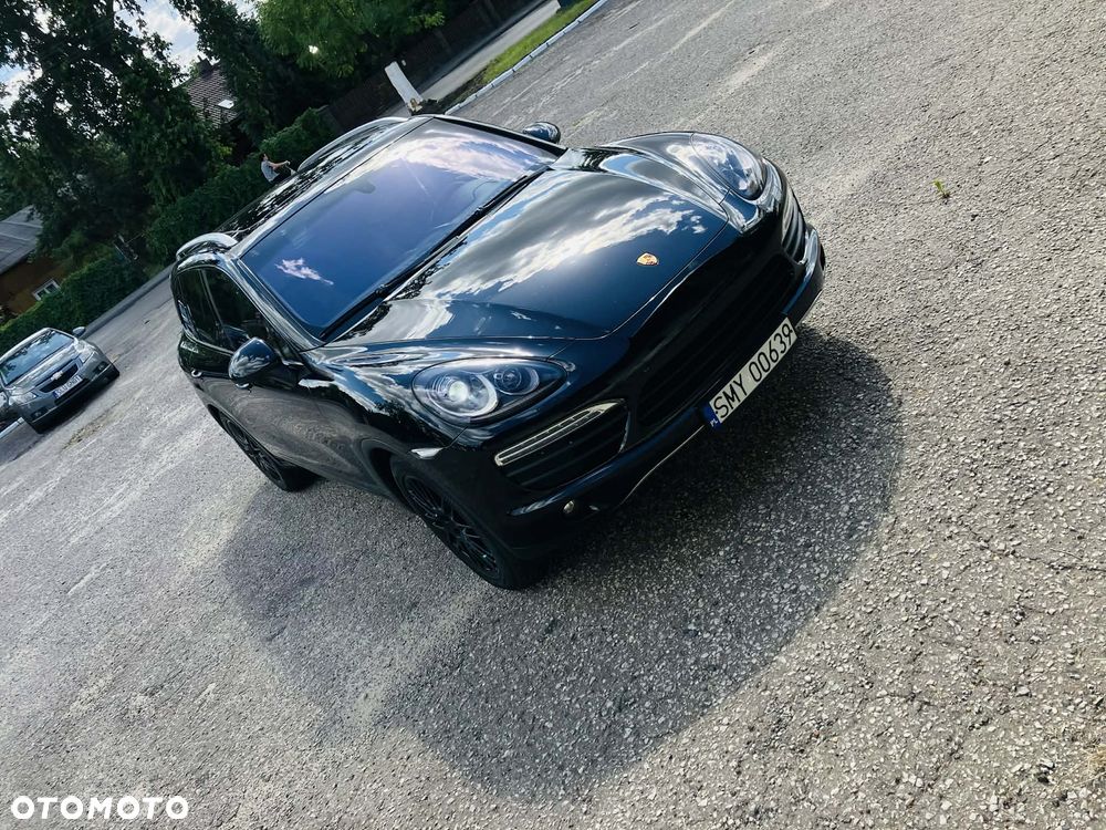Porsche Cayenne - 5