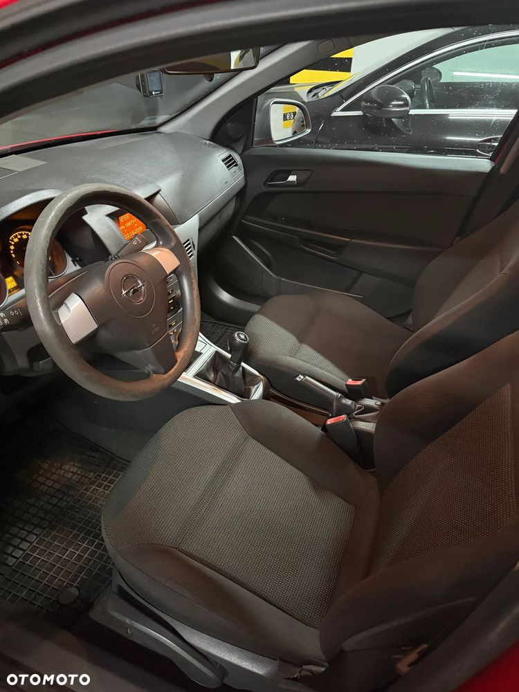 Opel Astra 1.6 - 8
