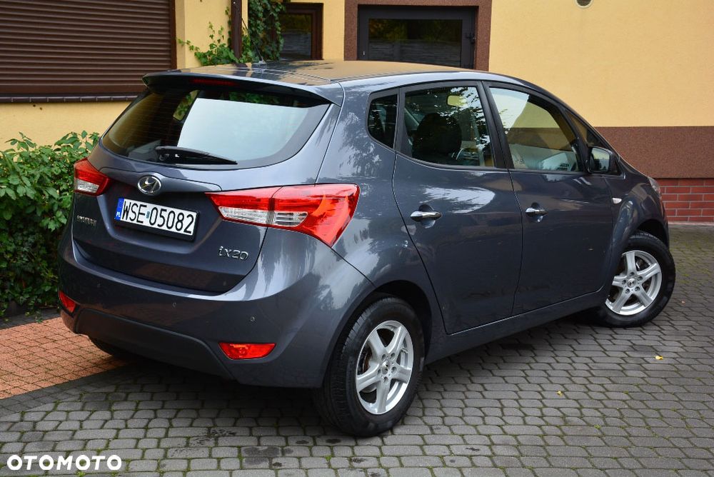 Hyundai Ix20 2016 photo 4